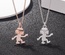 Collar de clavícula con dije de robot bailarín