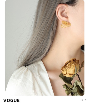 Pendientes creativos de mariposa danzante
