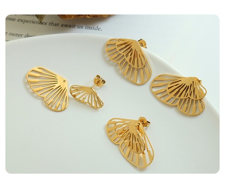 Pendientes creativos de mariposa danzante