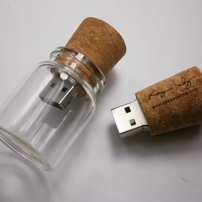 Memoria USB en Botella de los Deseos de Madera
