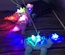 Dinosaurio bailarín con luces y música
