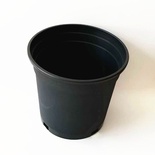 Macetas de plástico para plantas, macetas de semillero de color negro. Categoría: Jardinería.